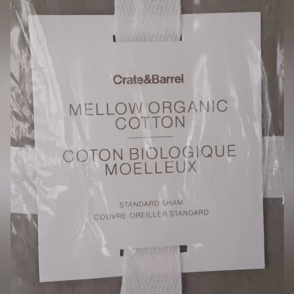 Crate&Barrel experience luxury